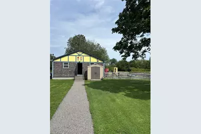 210 Metacom Avenue, Warren, RI 02885 - Photo 1