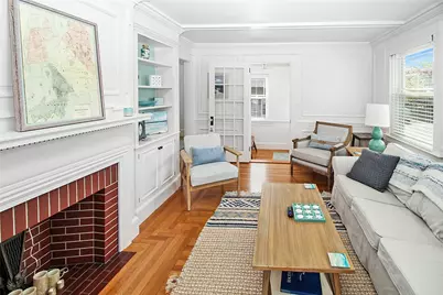 28 W Narragansett Avenue, Newport, RI 02840 - Photo 5