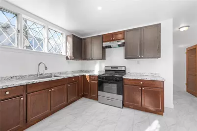 58 Hamlet Avenue, Woonsocket, RI 02895 - Photo 7