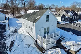 2958 E Main Rd, Portsmouth, RI 02871 - Photo 37