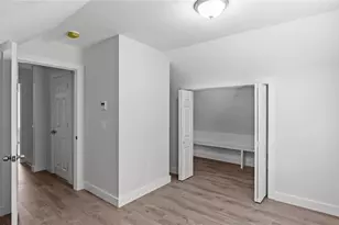 2958 E Main Rd, Portsmouth, RI 02871 - Photo 23