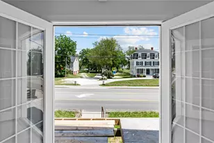 2958 E Main Rd, Portsmouth, RI 02871 - Photo 5