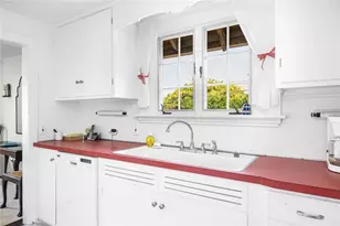 6 Chapel Pl, Westerly, RI 02891 - Photo 33