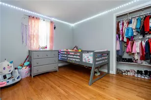 111 Belgium St, Cranston, RI 02920 - Photo 19