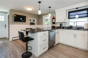 111 Belgium St, Cranston, RI 02920 - Photo 23