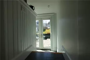 65 Houston Ave, Newport, RI 02840 - Photo 27