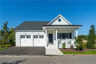 15 Hampton Rd, Coventry, RI 02816 - Photo 1