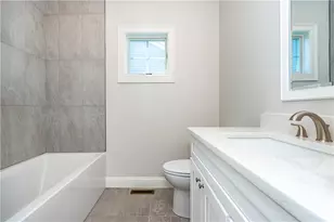 19 Hampton Rd, Coventry, RI 02816 - Photo 7