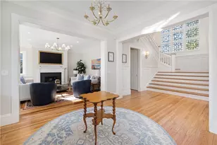 7 Red Cross Ave, Newport, RI 02840 - Photo 7