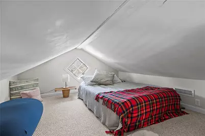 1024 Anthony Road, Portsmouth, RI 02871 - Photo 17