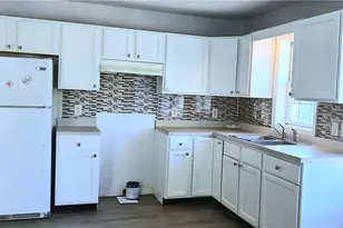 30 Rosedale St, Providence, RI 02909 - Photo 9