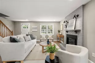 476 Green End Ave, Middletown, RI 02842 - Photo 3