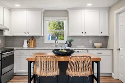 476 Green End Avenue, Middletown, RI 02842 - Photo 7