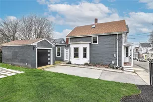 27 S Baptist St, Newport, RI 02840 - Photo 39