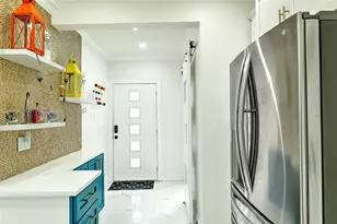 27 S Baptist St, Newport, RI 02840 - Photo 17