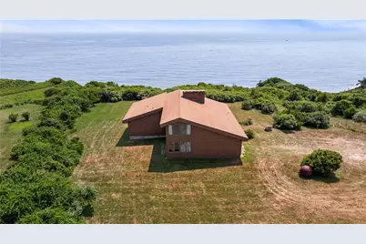 1035 Mohegan Trail, Block Island, RI 02807 - Photo 9