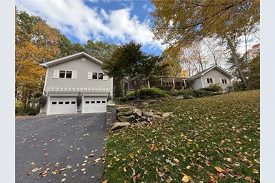 420 Chesnut Street, Seekonk, MA 02771 - Photo 1