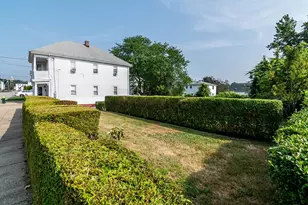 66 Clemence St, Cranston, RI 02920 - Photo 7