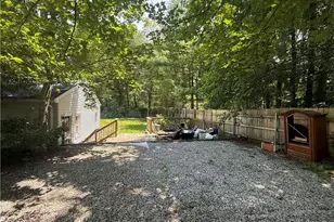 22 Liberty Ln, Glocester, RI 02857 - Photo 11