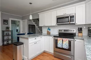 26 Prescott Hall Rd, Newport, RI 02840 - Photo 19