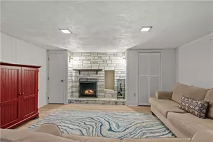 17 Shields St, Newport, RI 02840 - Photo 19