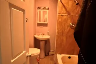 246 Sackett St, Providence, RI 02907 - Photo 15