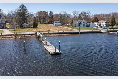 11 Mathewson Road, Barrington, RI 02806 - Photo 3