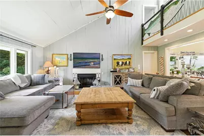 60 Avondale Road, Westerly, RI 02891 - Photo 9