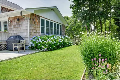 197 Coggeshall Avenue, Newport, RI 02840 - Photo 5