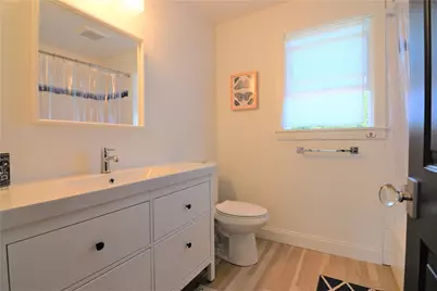 197 Coggeshall Avenue, Newport, RI 02840 - Photo 41