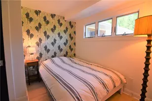 197 Coggeshall Ave, Newport, RI 02840 - Photo 29