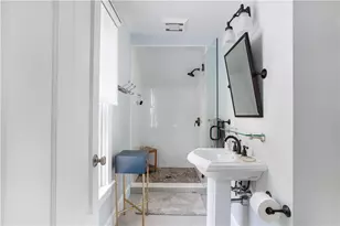 96 Third St, Newport, RI 02840 - Photo 19