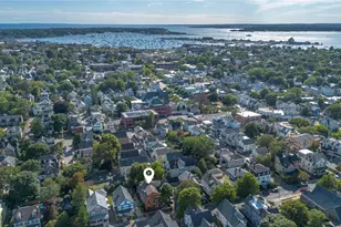 17 Lincoln St, Newport, RI 02840 - Photo 5