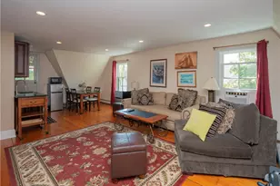 17 Lincoln St, Newport, RI 02840 - Photo 43