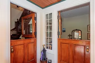 17 Lincoln St, Newport, RI 02840 - Photo 13