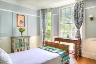 24 Old Beach Rd, Newport, RI 02840 - Photo 13