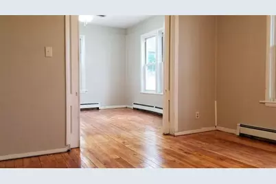 204 Welles Street, Woonsocket, RI 02895 - Photo 7