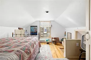 23 Willow St, Newport, RI 02840 - Photo 33