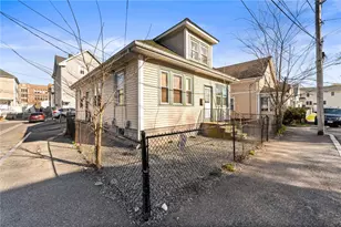 18 Crowninshield St, Providence, RI 02909 - Photo 5