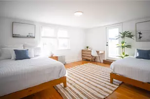 19 Crest St, Middletown, RI 02842 - Photo 11