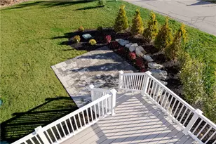 10 Mt Hope Ave, Portsmouth, RI 02871 - Photo 47