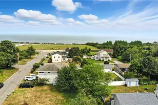 69 Longview Dr, Narragansett, RI 02882 - Photo 3