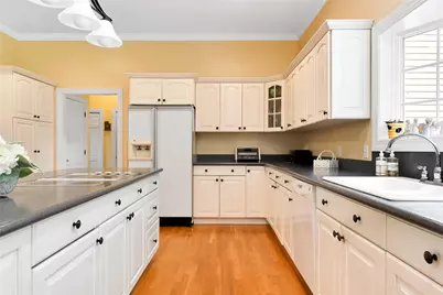 185 Joseph Court, Warwick, RI 02886 - Photo 9