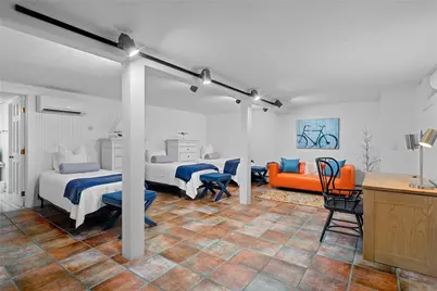 1 Harbor View Drive, Newport, RI 02840 - Photo 37