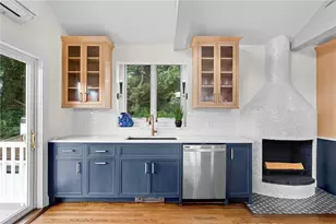 1 Harbor View Dr, Newport, RI 02840 - Photo 13