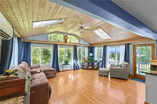 34 Arrow Ln, North Kingstown, RI 02852 - Photo 3