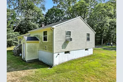 1907 Kingstown Road, South Kingstown, RI 02879 - Photo 39