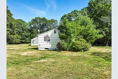 1907 Kingstown Road, South Kingstown, RI 02879 - Photo 19