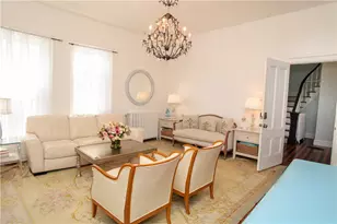 42 Mann Ave, Newport, RI 02840 - Photo 3