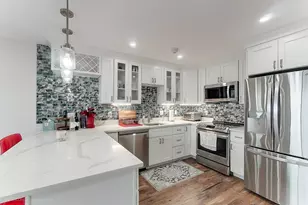 317 America St, Newport, RI 02840 - Photo 3